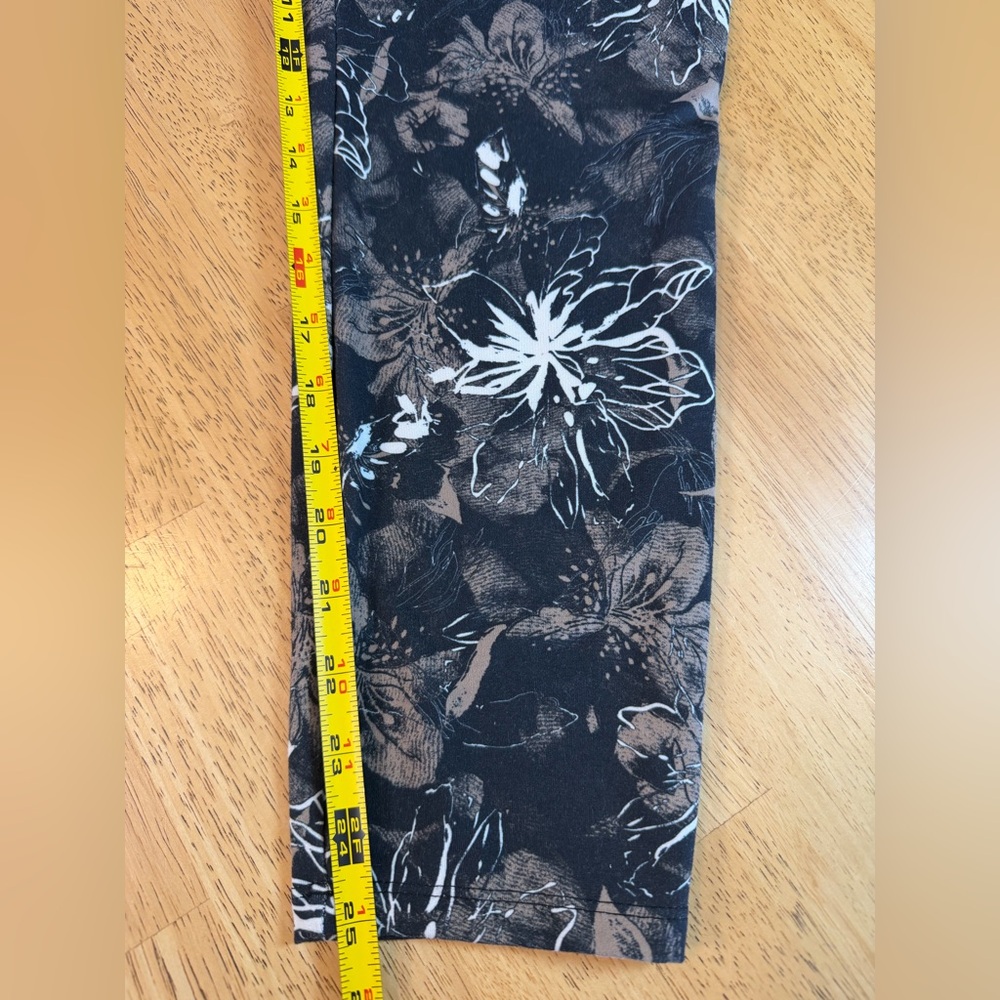 Columbia Women's Weekend Adventure 7/8 Leggings Size XL- 2 Waistband Pockets - Picture 10 of 10